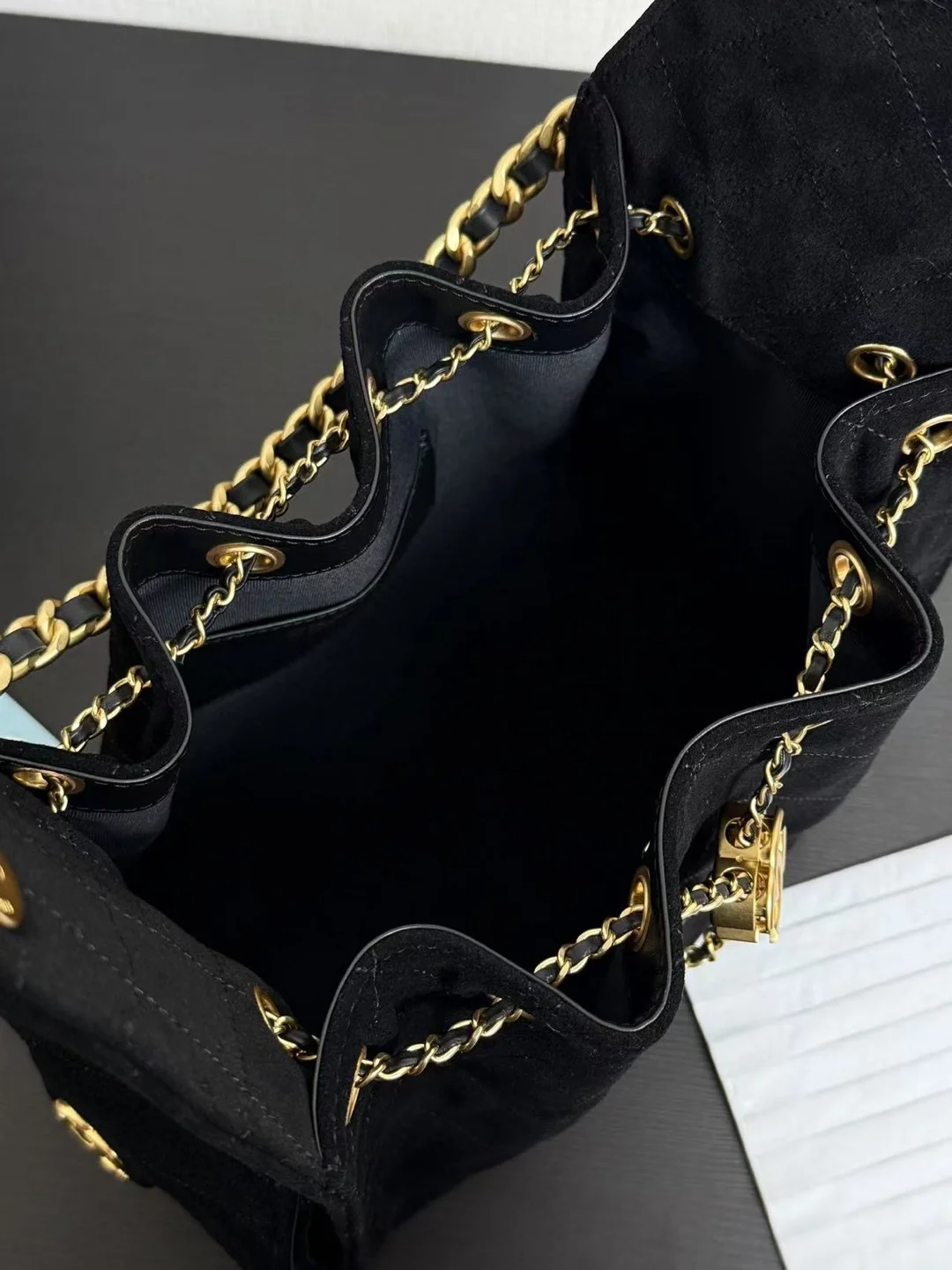 25c 뉴 호보백 블랙 스웨이드 상세