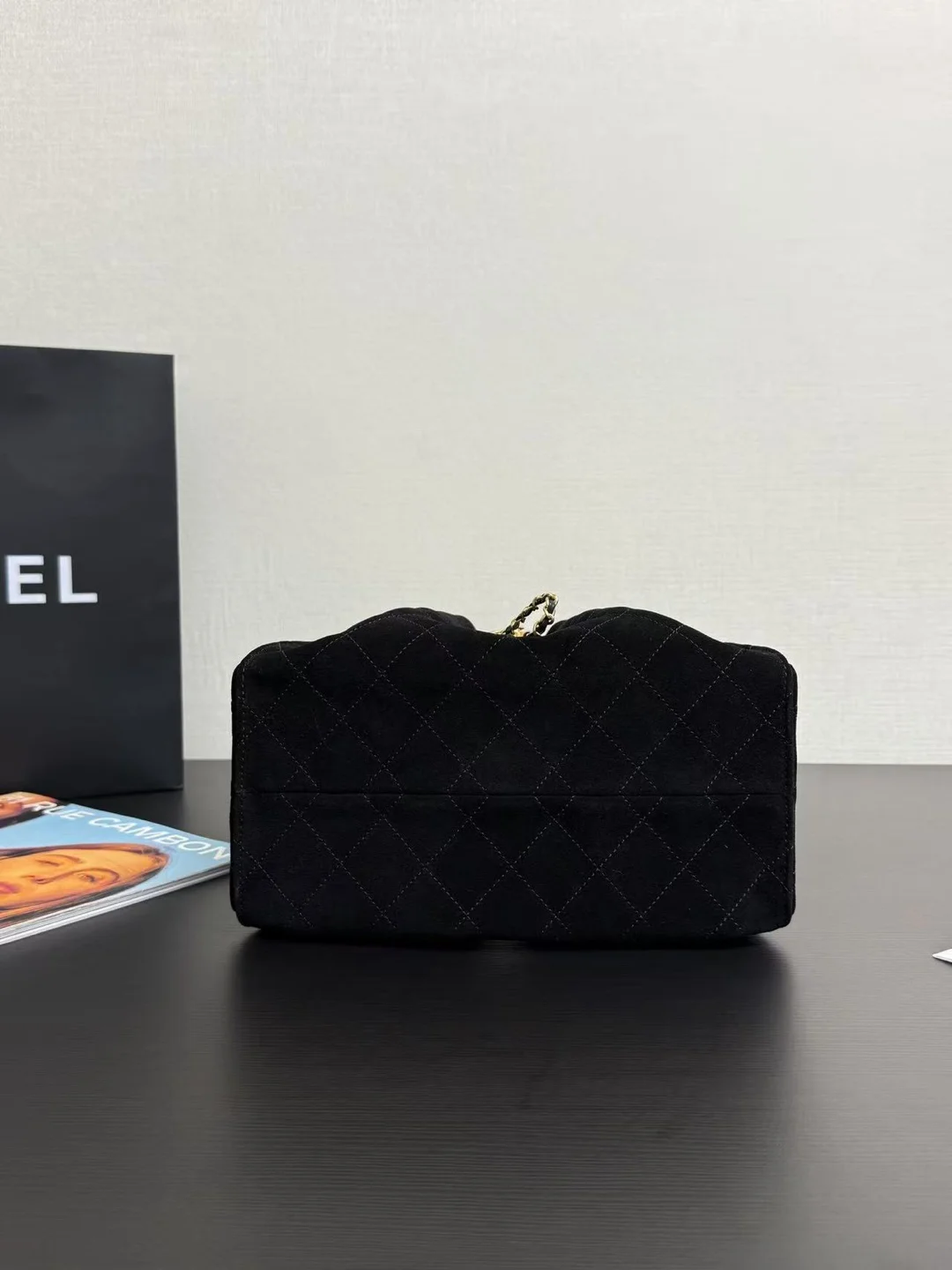 25c 뉴 호보백 블랙 스웨이드 상세