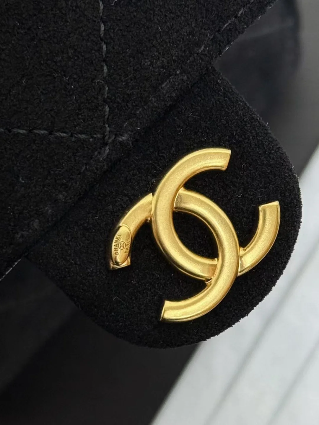 25c 뉴 호보백 블랙 스웨이드 상세