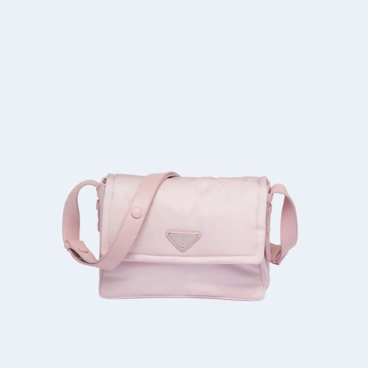 스몰 패딩 리나일론 숄더백 핑크 (23.5x18x11cm)