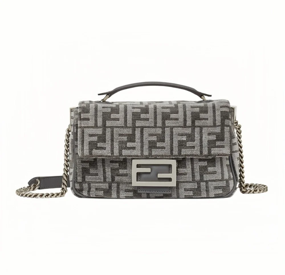 바게트 체인 미디 (24cm X 13cm X 7cm)