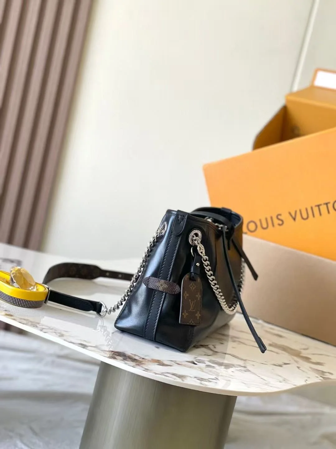 캐리올 바이브 BB (26cm X 17cm X 10cm) 상세