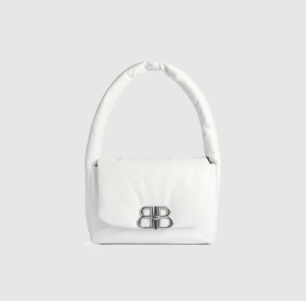 모나코 스몰 슬링백 (27cm X 16cm X 10cm)