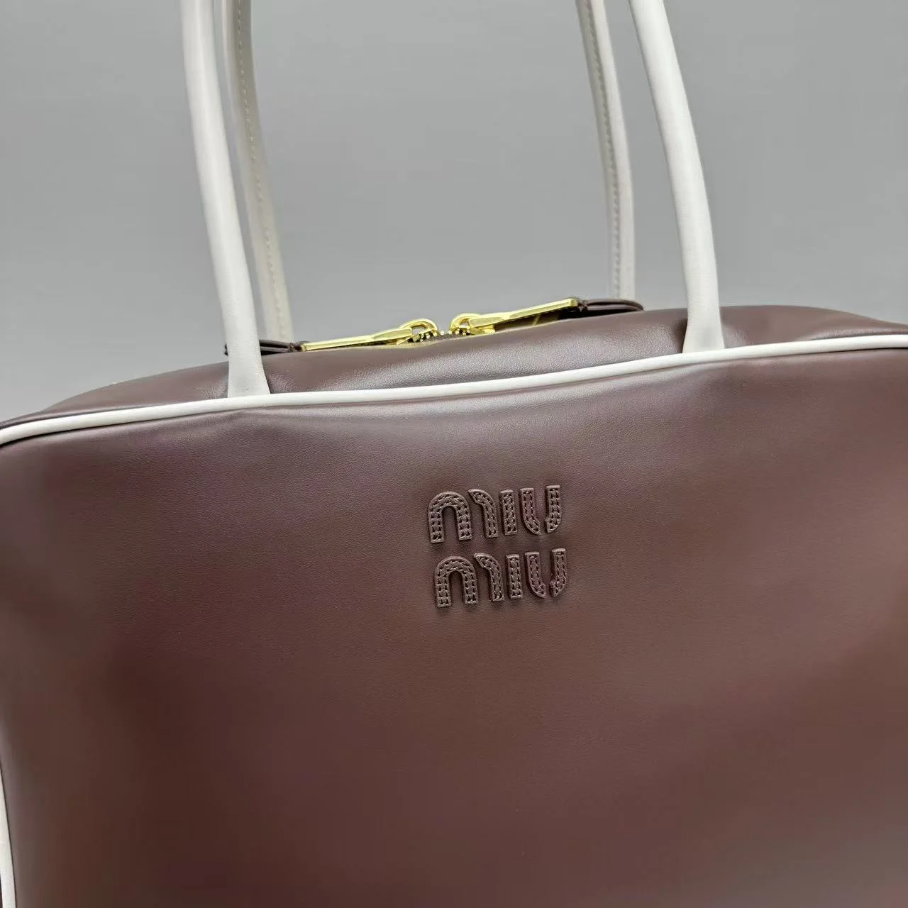 가죽 보백 상세