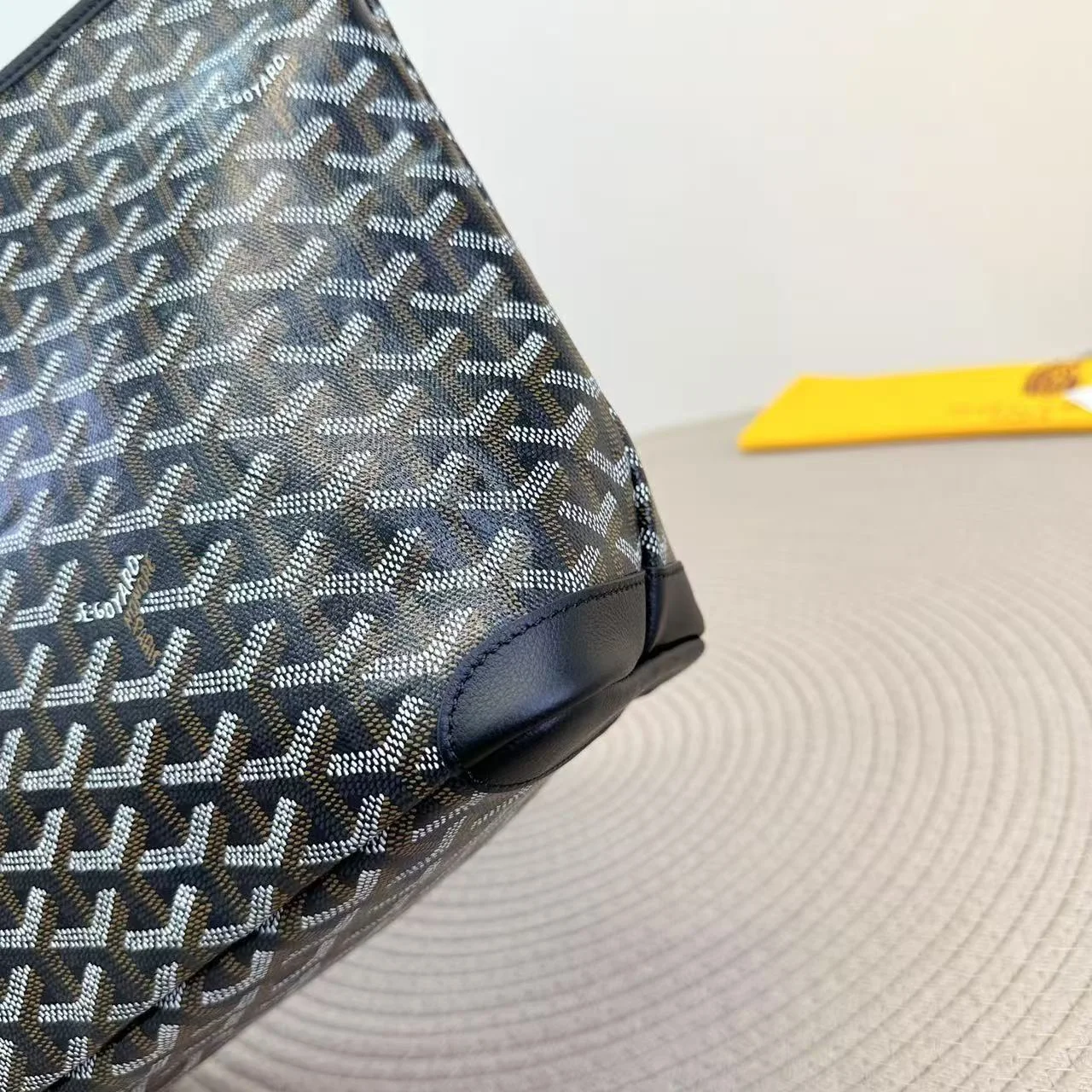 아르투아백 PM (40cm X 14cm X 25cm) 상세