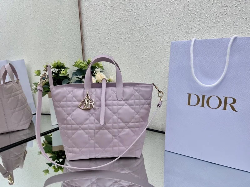 뚜주흐 미디엄 버티컬 토트백 라일락 상세