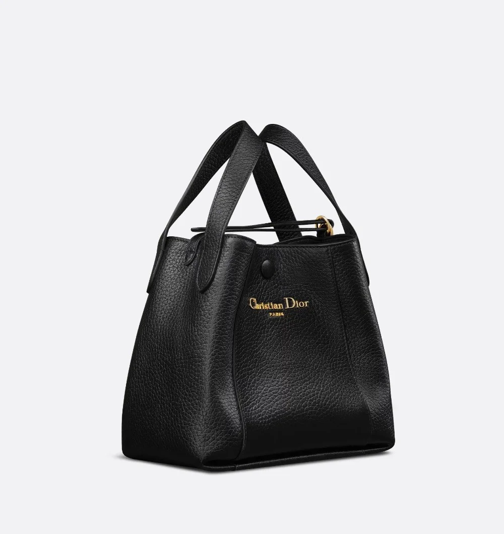 시그니쳐 스몰 버킷백 (19 * 21 * 11cm)