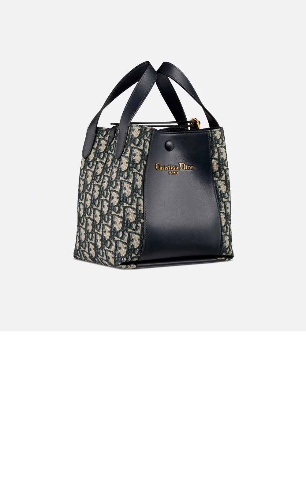 시그니쳐 스몰 버킷백 (19 * 21 * 11cm) 상세