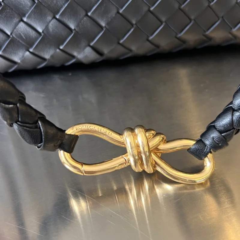 미디움 안디아모  (32* 25 * 11cm) 상세