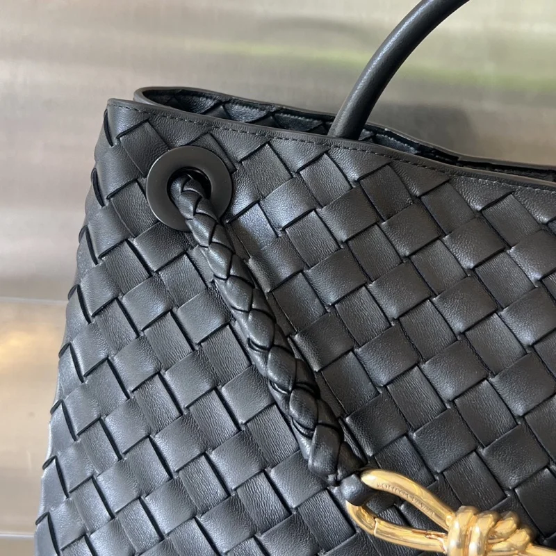 미디움 안디아모  (32* 25 * 11cm) 상세