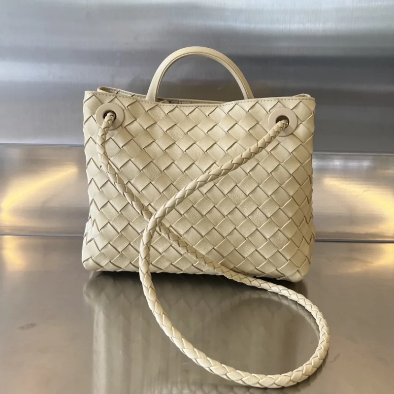 스몰 안디아모 상세