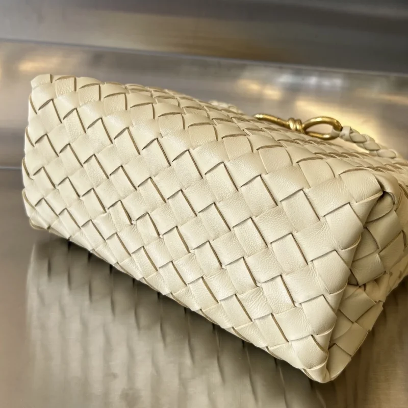 스몰 안디아모 상세