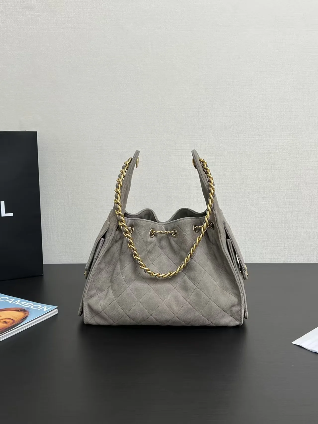 25c 뉴 호보백 스웨이드 상세