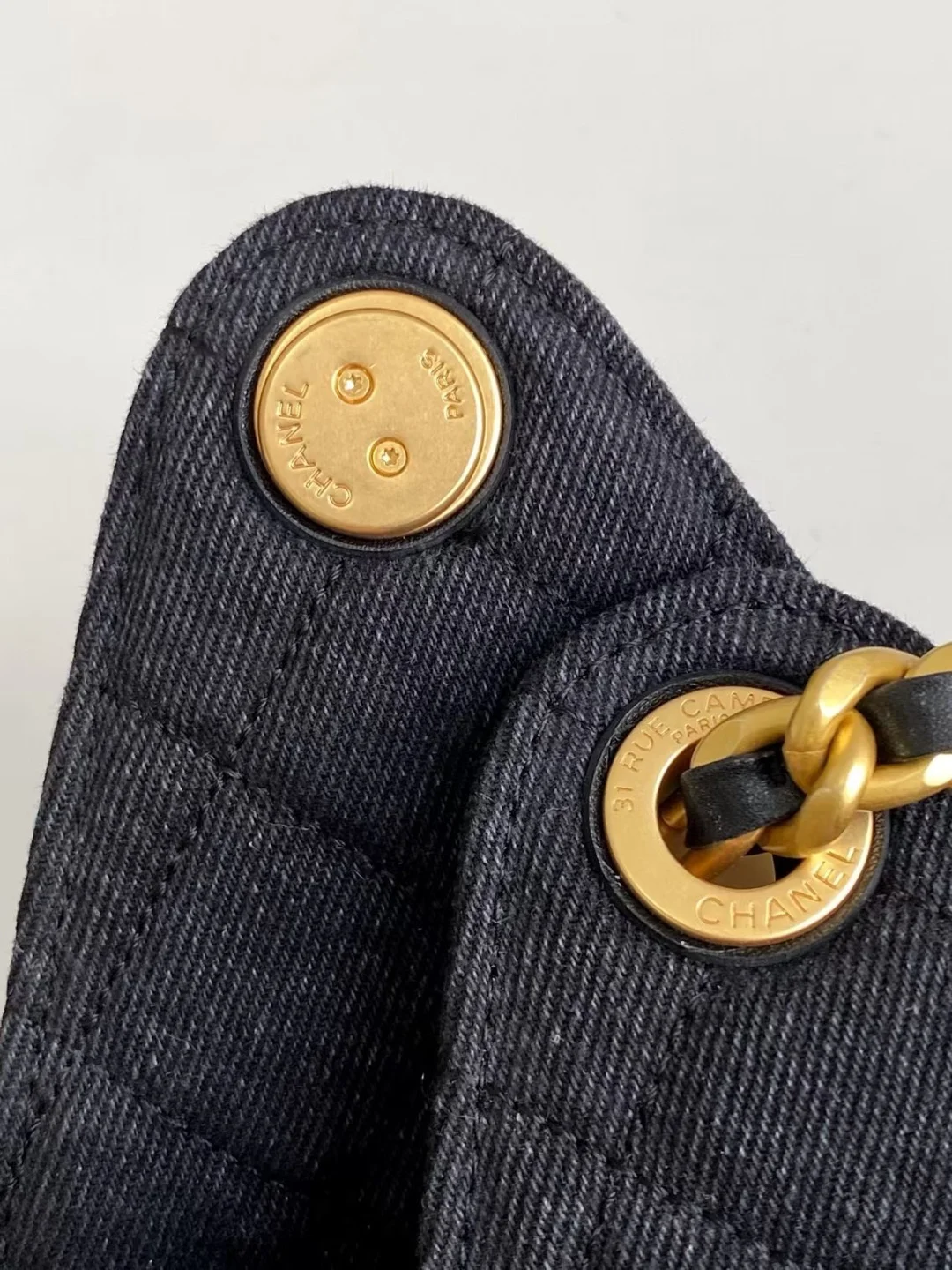 25c 뉴 호보백 흑청 데님 상세