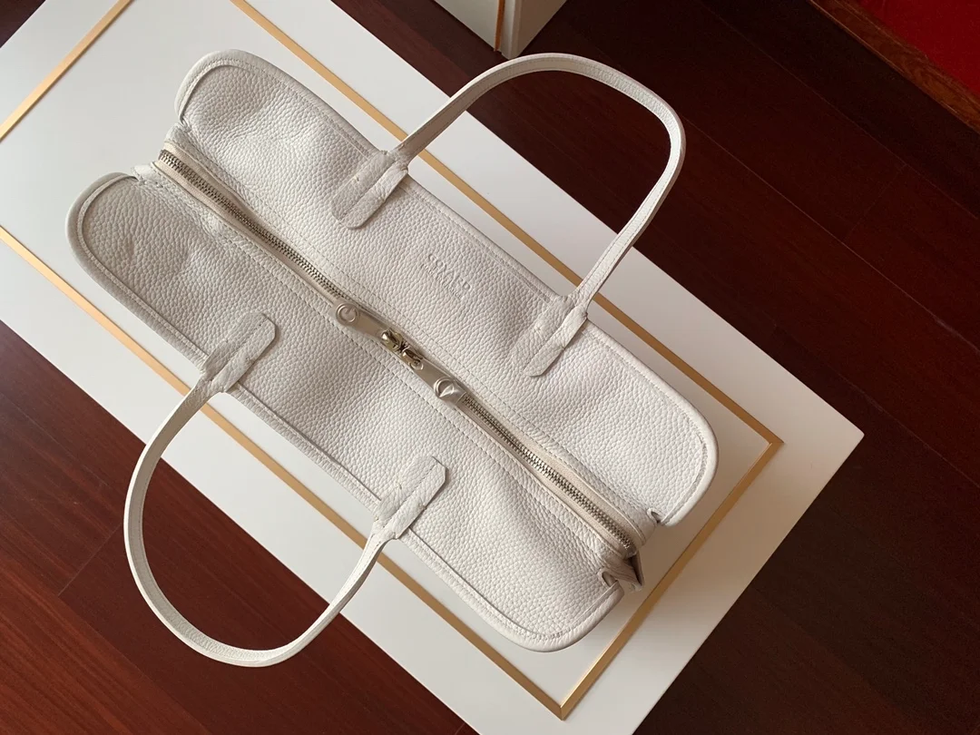 하디 백 PM 화이트 상세