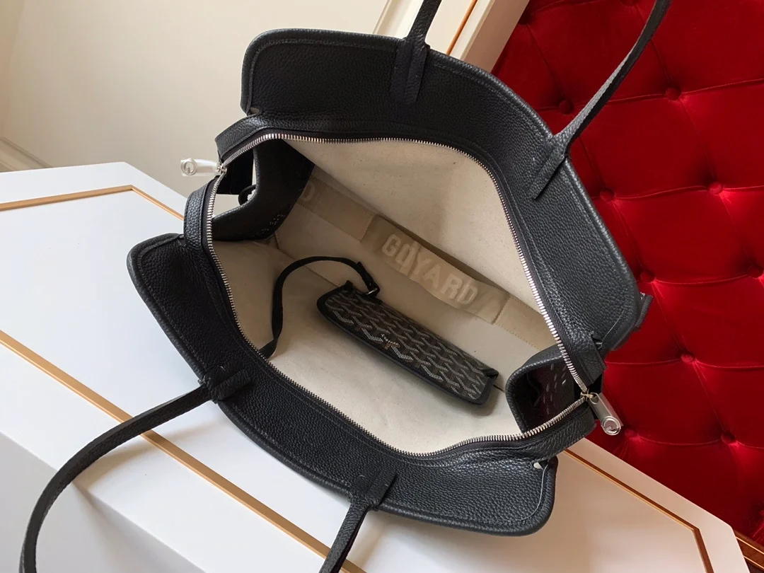 하디 백 PM 블랙 상세