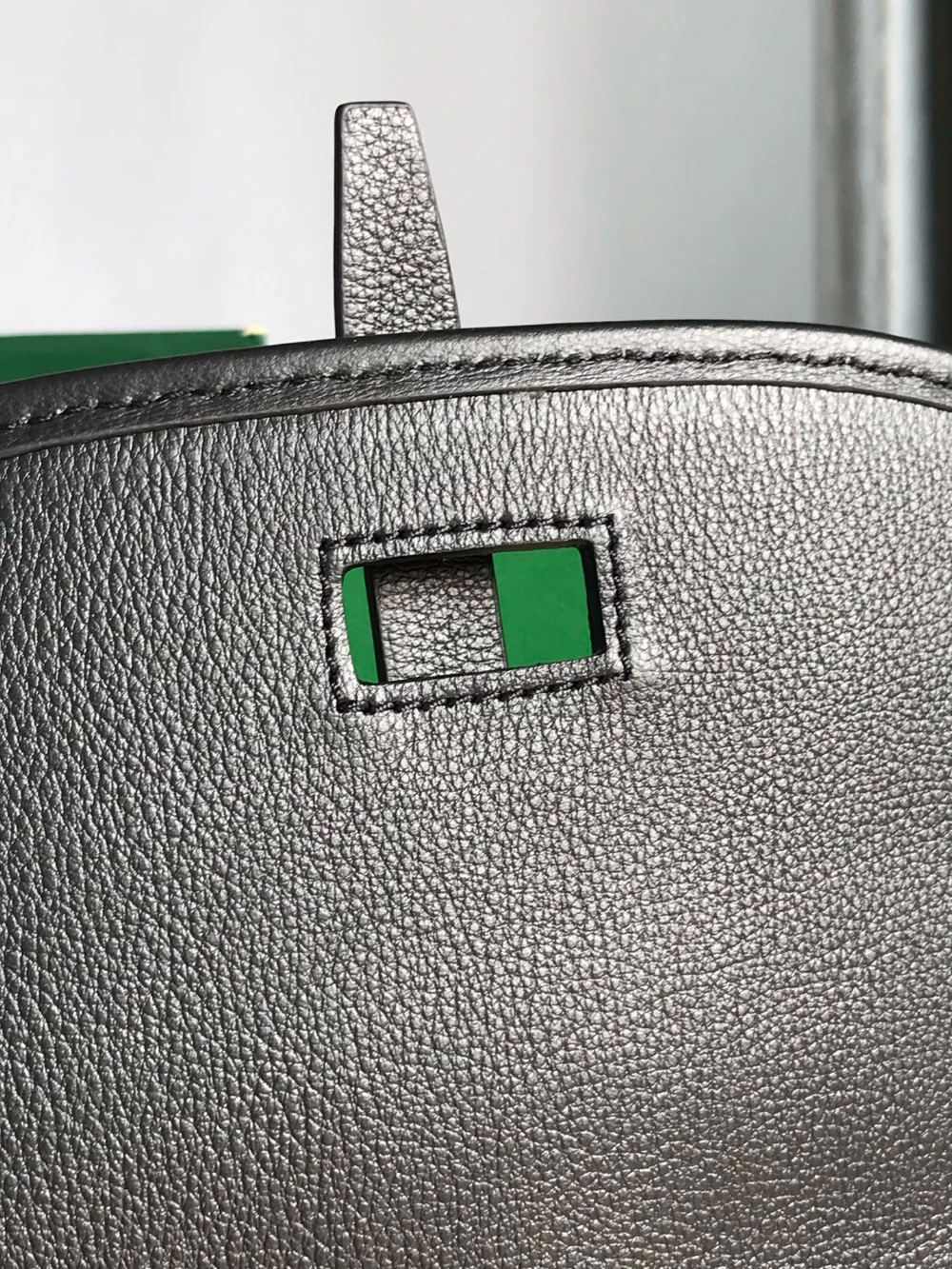 벨베데레백 21 (21 * 16 * 6cm) 상세