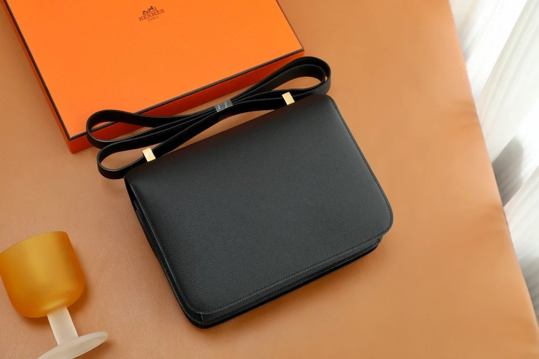 콘스탄스 24 Noir Epsom 백 상세