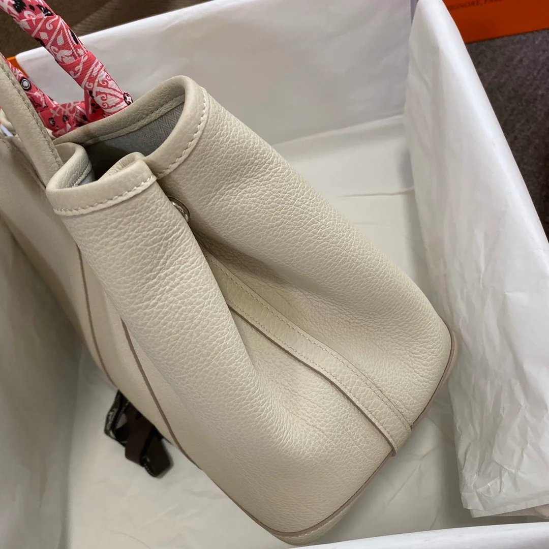 가든파티 30 Carie 백 상세