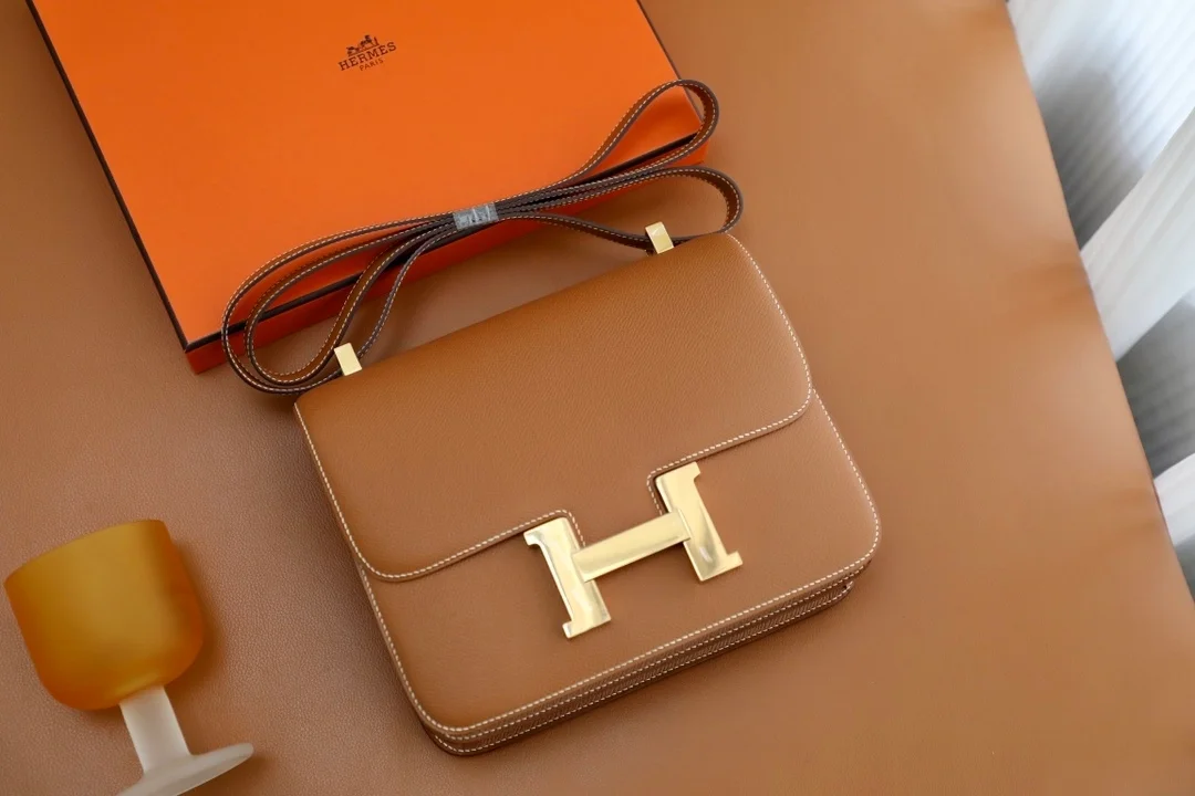 콘스탄스 24 Gold Epsom 백 상세