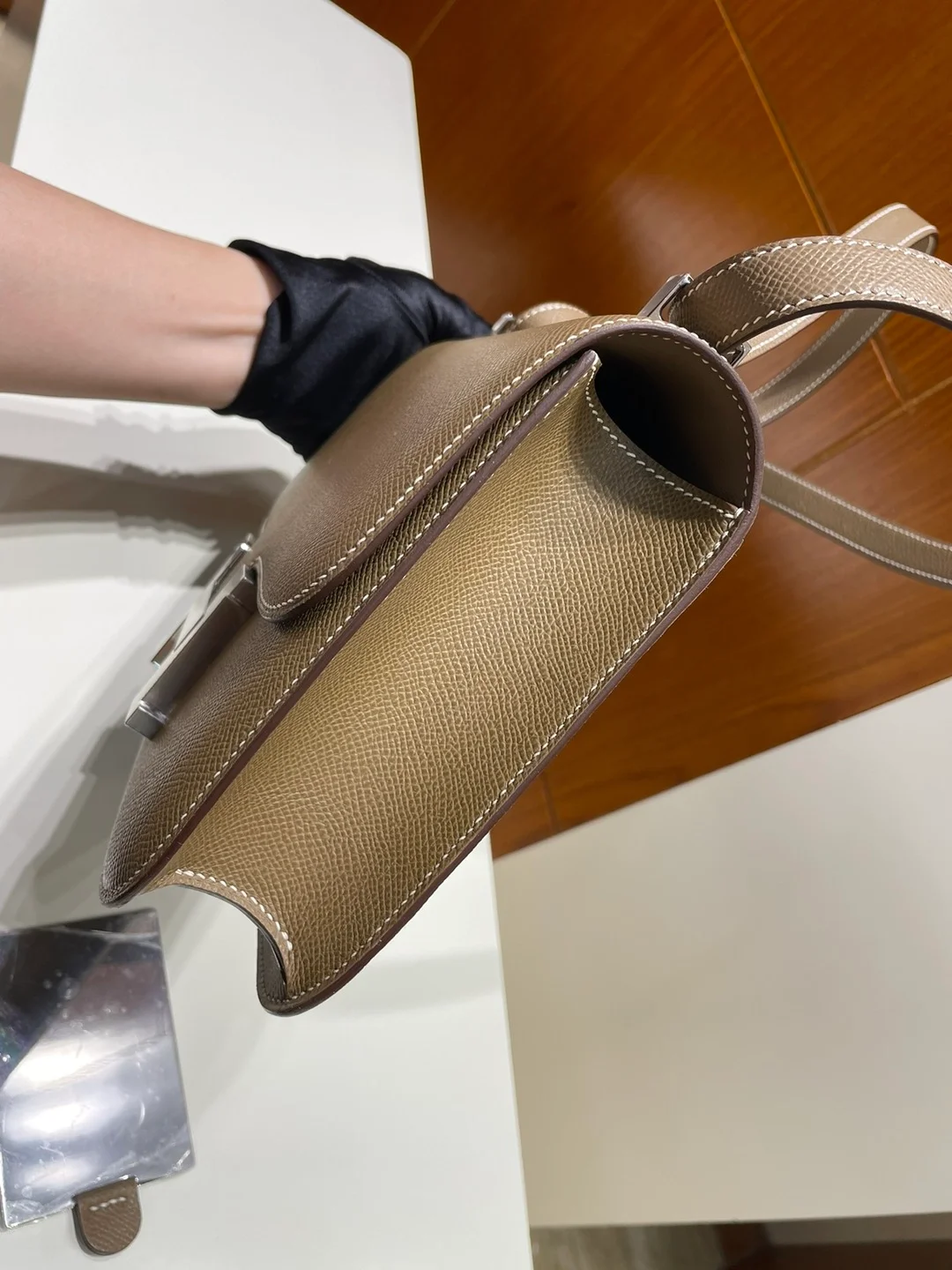 콘스탄스 24 Etoupe Epsom 백 상세