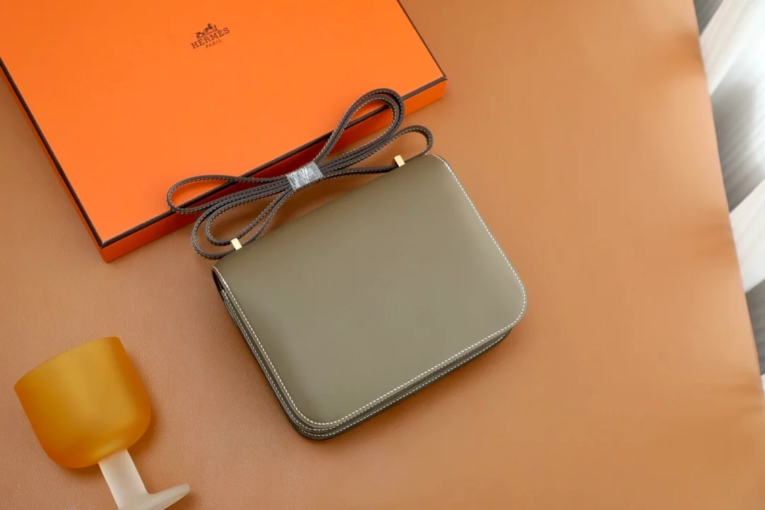 콘스탄스 18 Etoupe Swift 백 상세