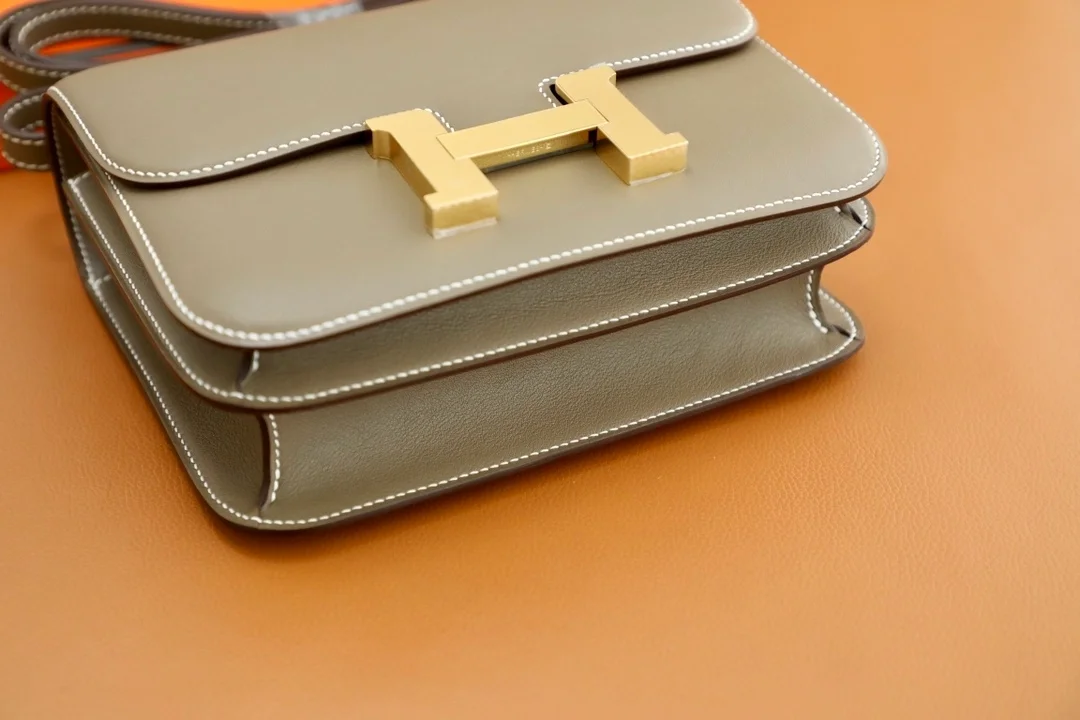 콘스탄스 18 Etoupe Swift 백 상세