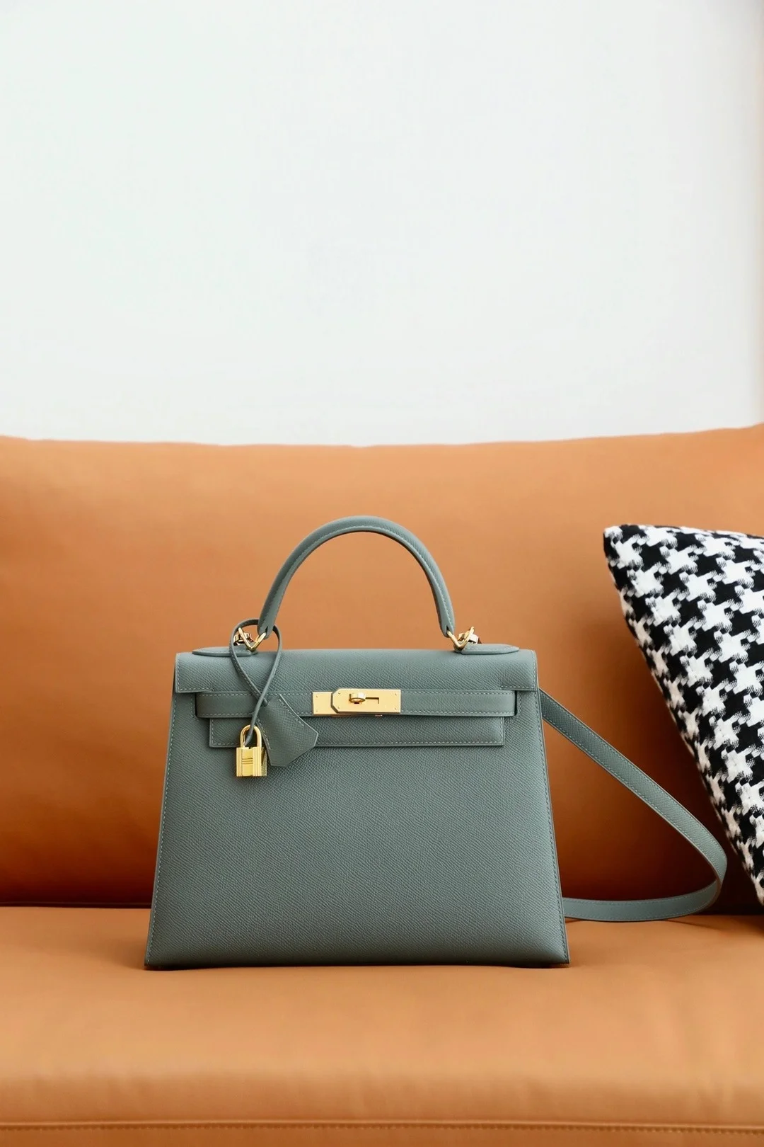 켈리백 28 Vert amande 백 상세