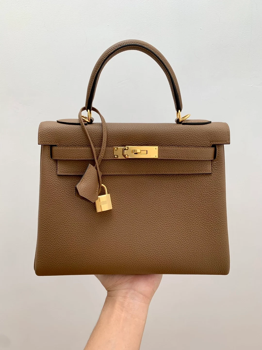 켈리백 28 Alezan 백 상세