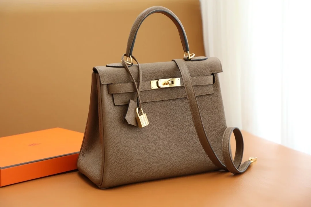 켈리백 28 Alezan 백 상세