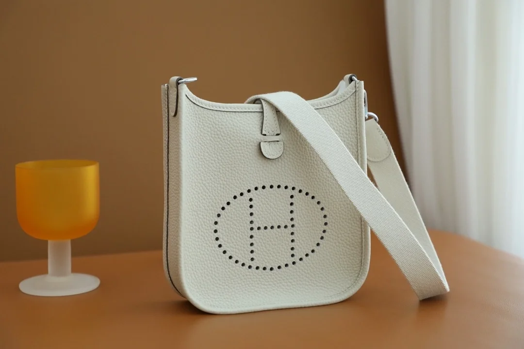 에블린 TPM Carie 백 상세