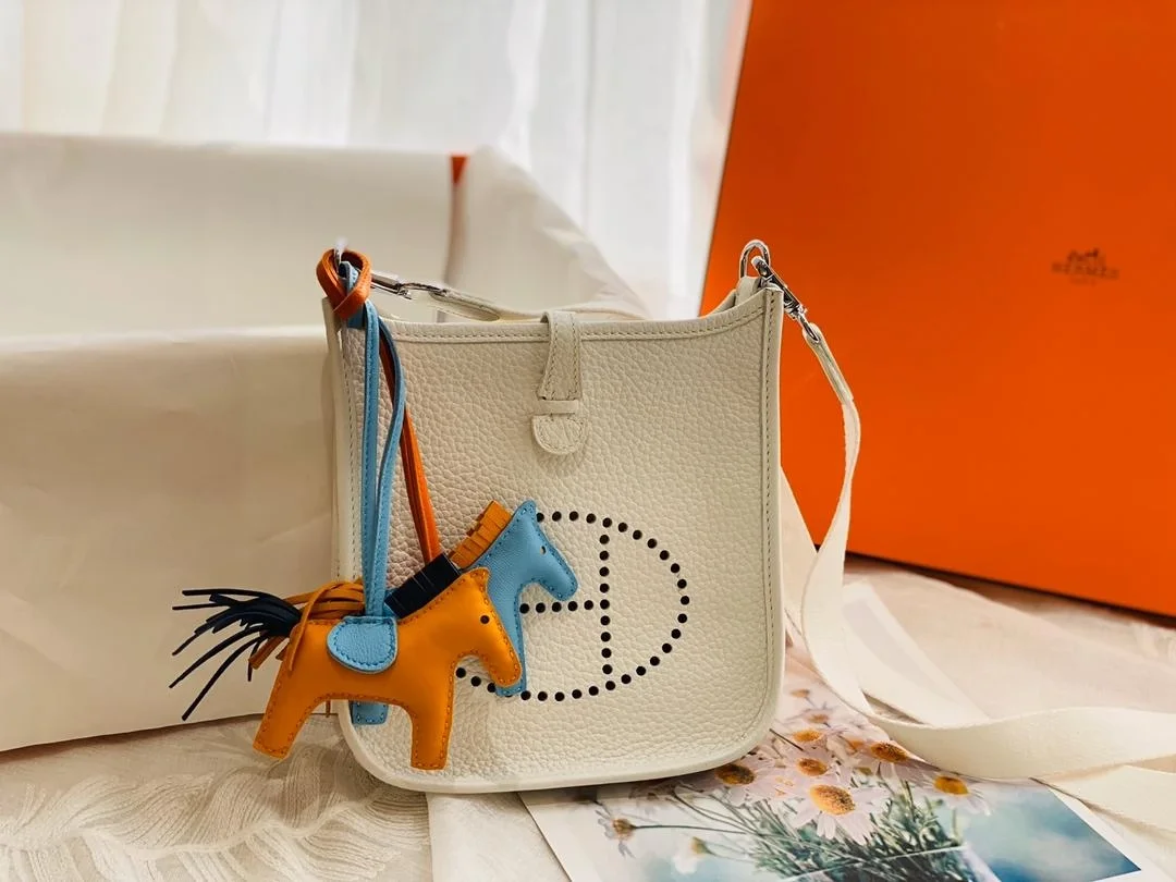 에블린 16 아마존 백 상세