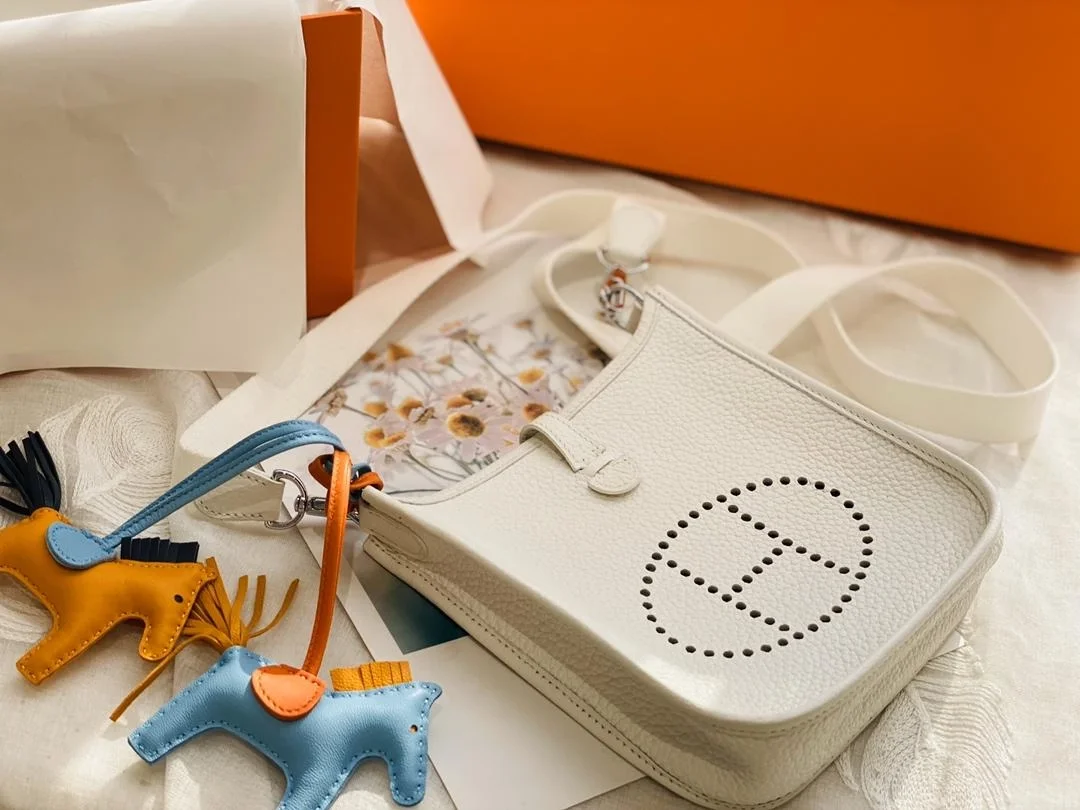 에블린 16 아마존 백 상세