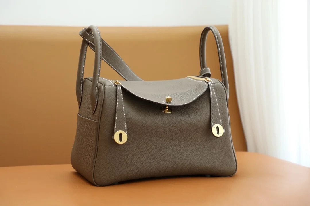 린디 30 Etoupe 백 상세