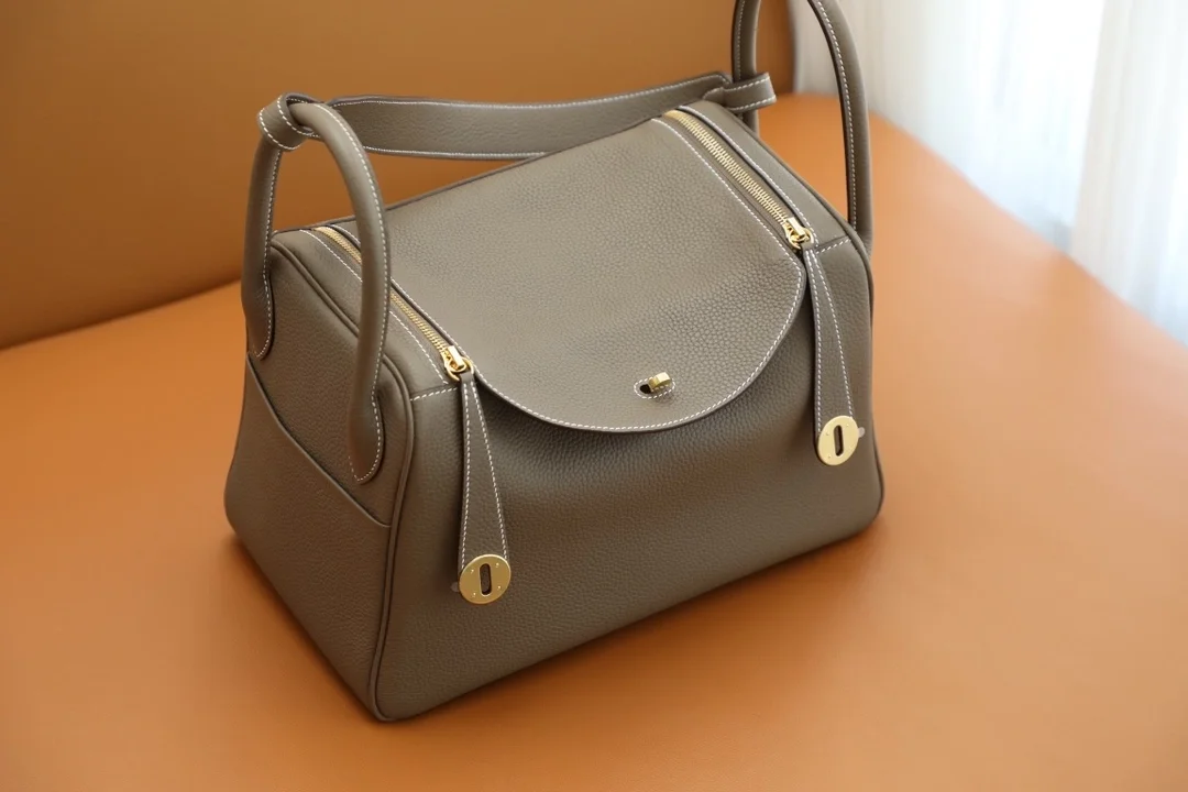 린디 30 Etoupe 백 상세