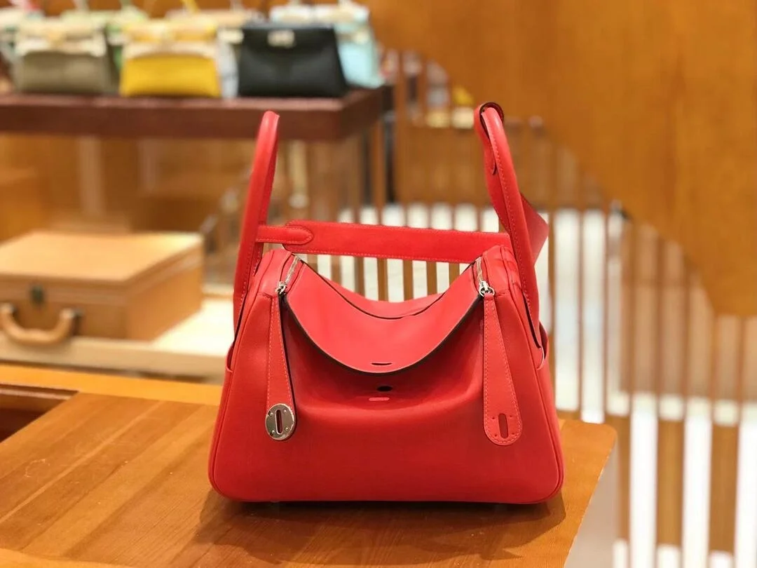 린디 26 Rouge casaque 백 상세