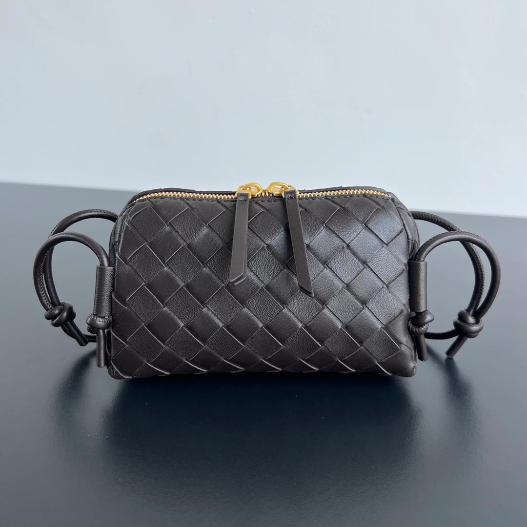 인트레치아토 콘서트 파우치 폰덴테 상세