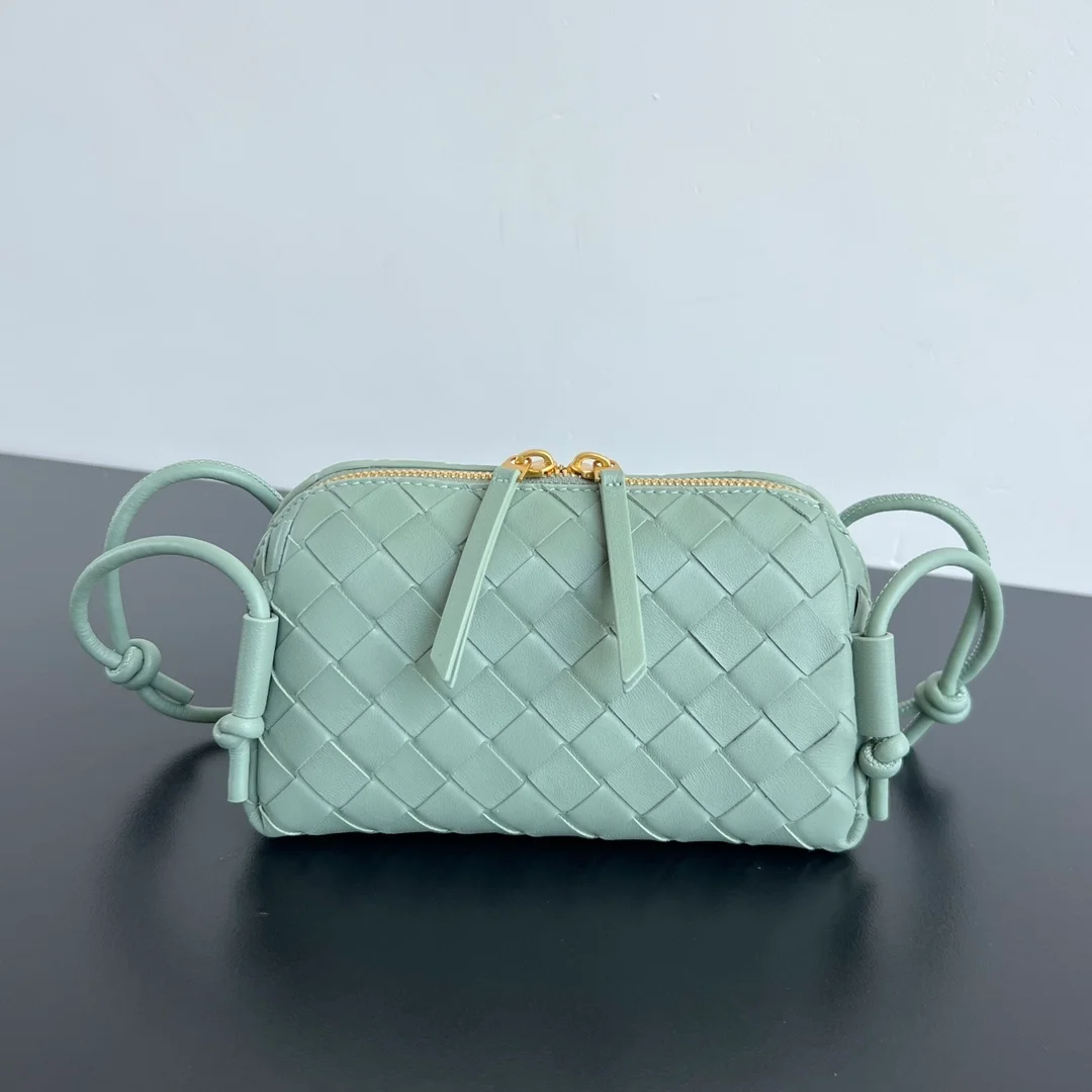 인트레치아토 콘서트 파우치 뉴 세이지 상세