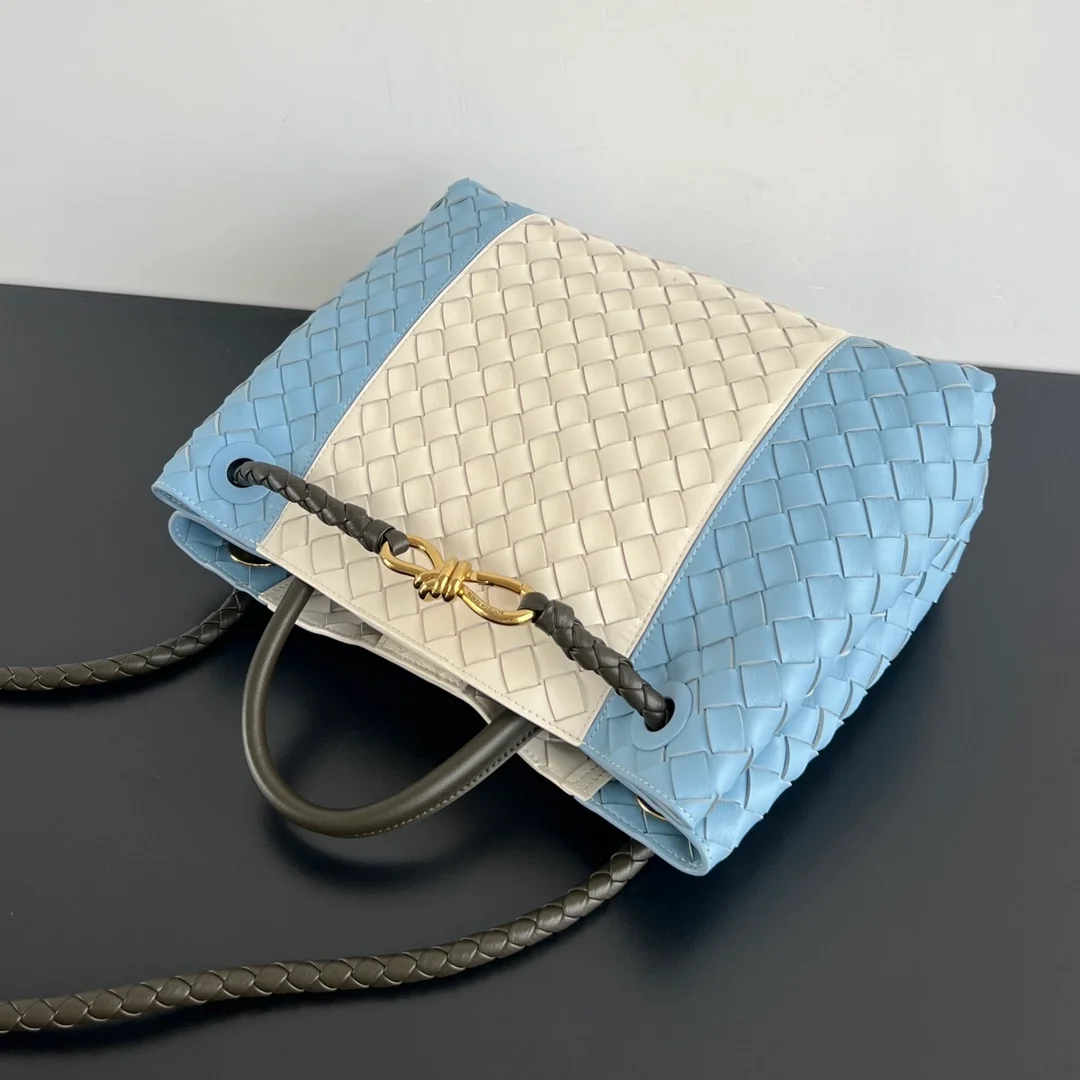 인트레치아토 안디아모 크로스바디 백 멀티컬러 (32.5cm X 24cm X 12cm) 상세