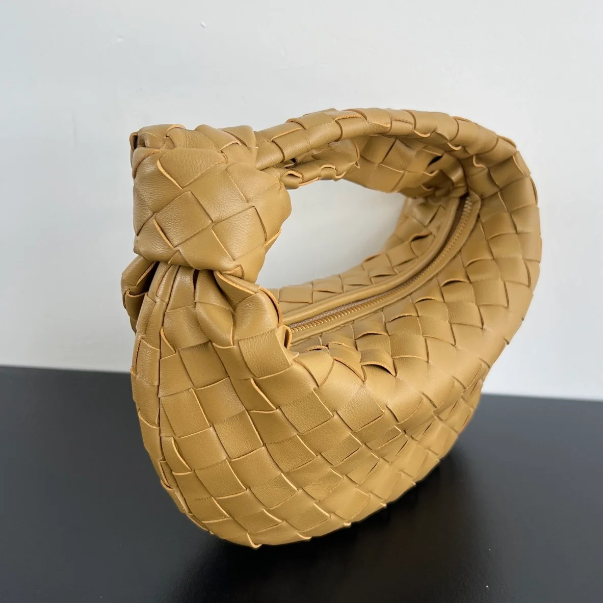 인트레치아토 미니 조디 백 베이지 브라운 상세