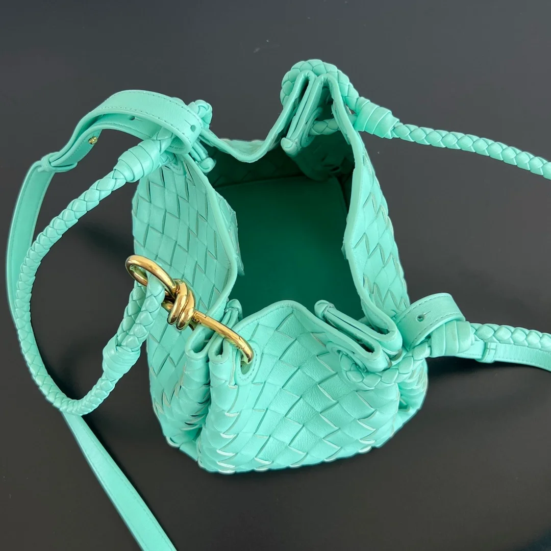 스몰 파라슈트 백 민트 (21cm X 17cm X 16.5cm) 상세