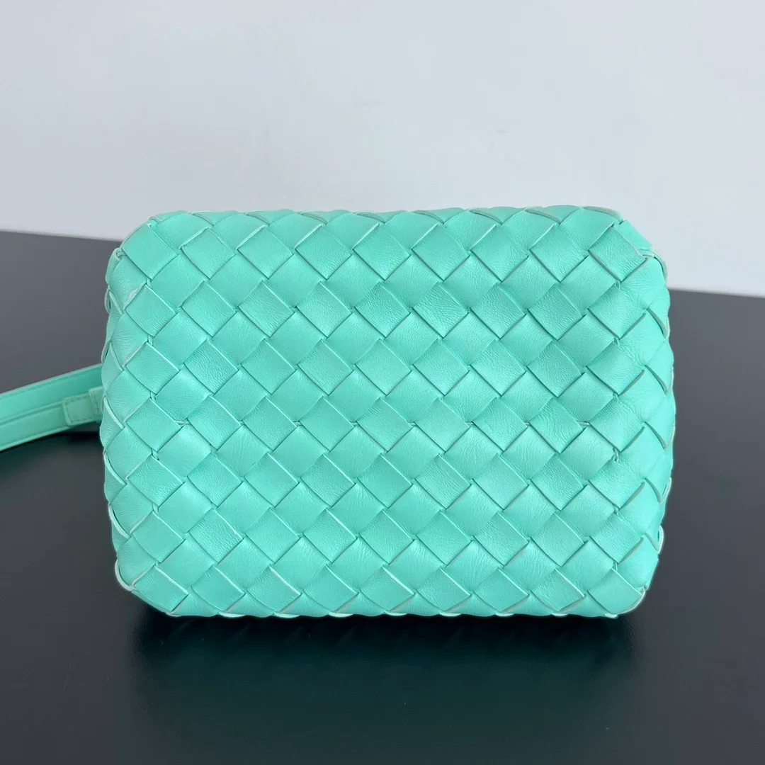 스몰 파라슈트 백 민트 (21cm X 17cm X 16.5cm) 상세