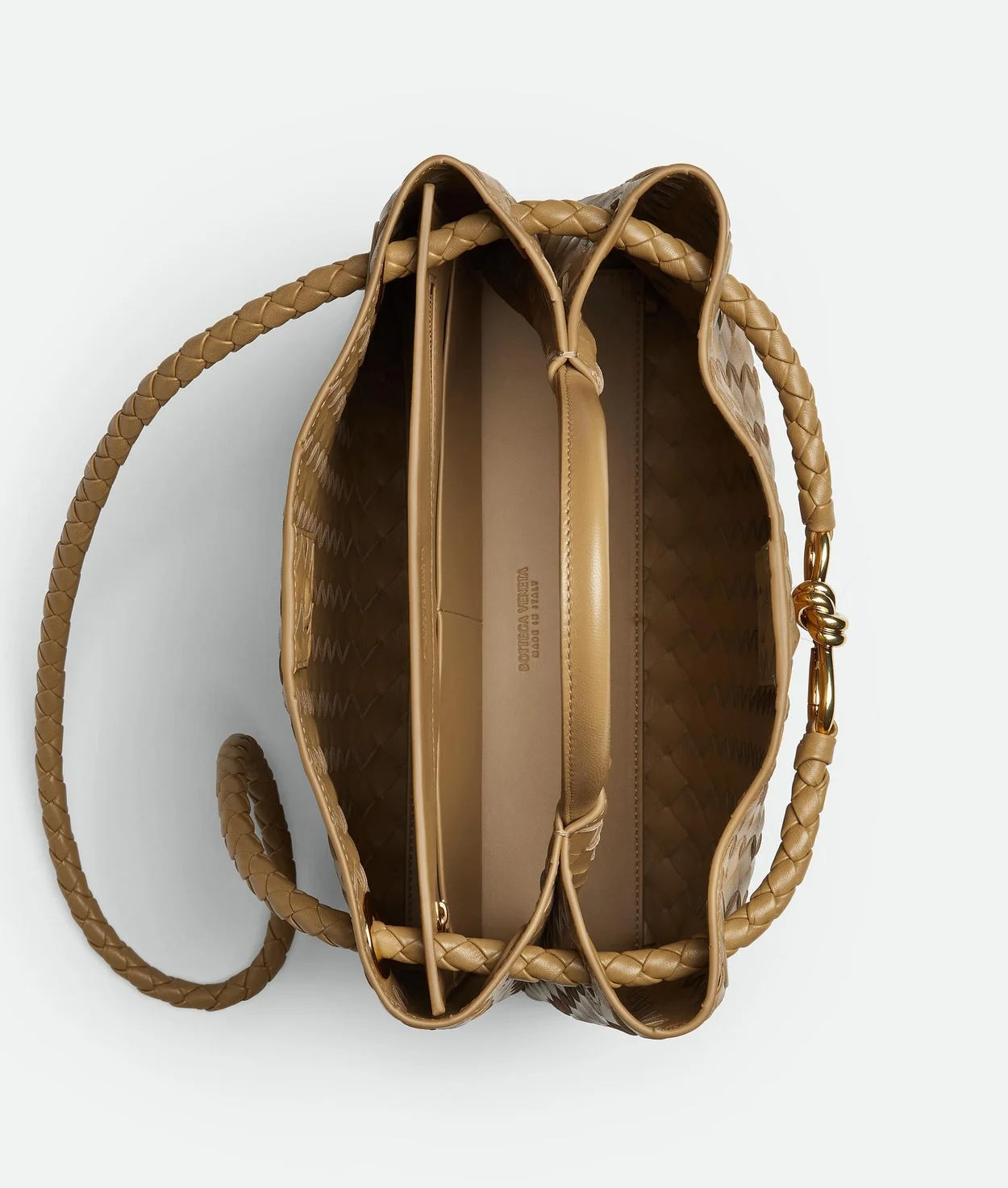 미디엄 안디아모 핸들 백 샌드 상세