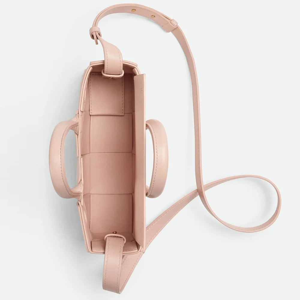 미니 이스트웨스트 아르코 토트백 핑크 (22*11*5.5cm ) 상세