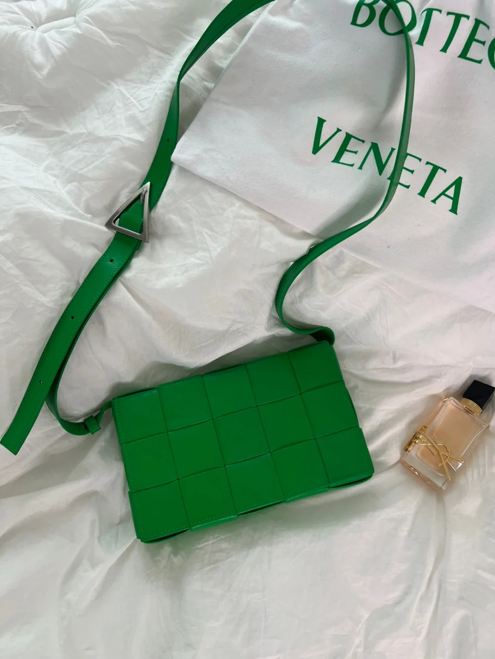 카세트 백 708768 상세