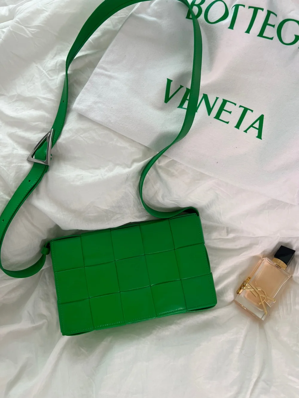 카세트 백 708768 상세