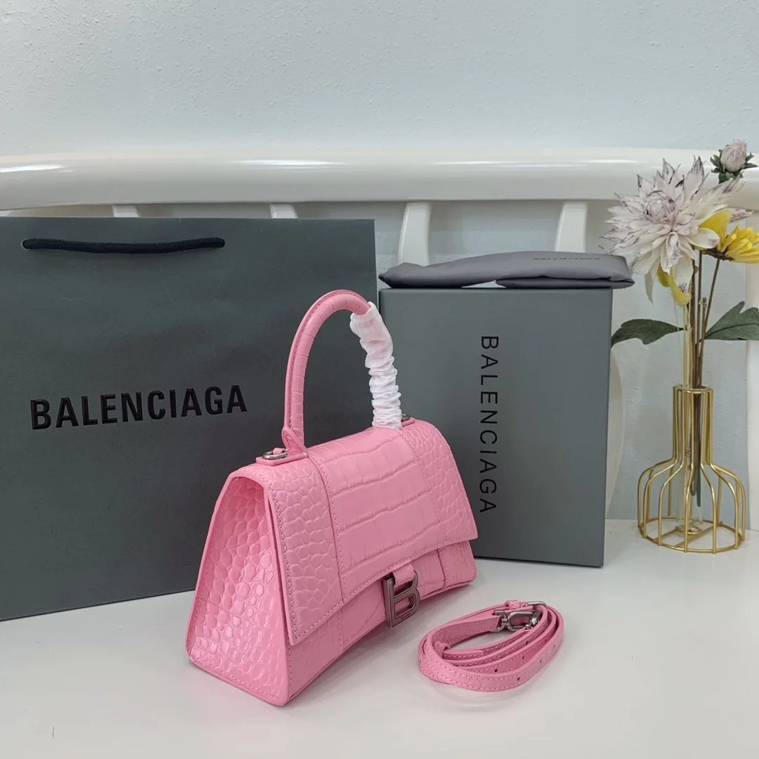 아워글래스 스몰 크로스백 핑크 상세