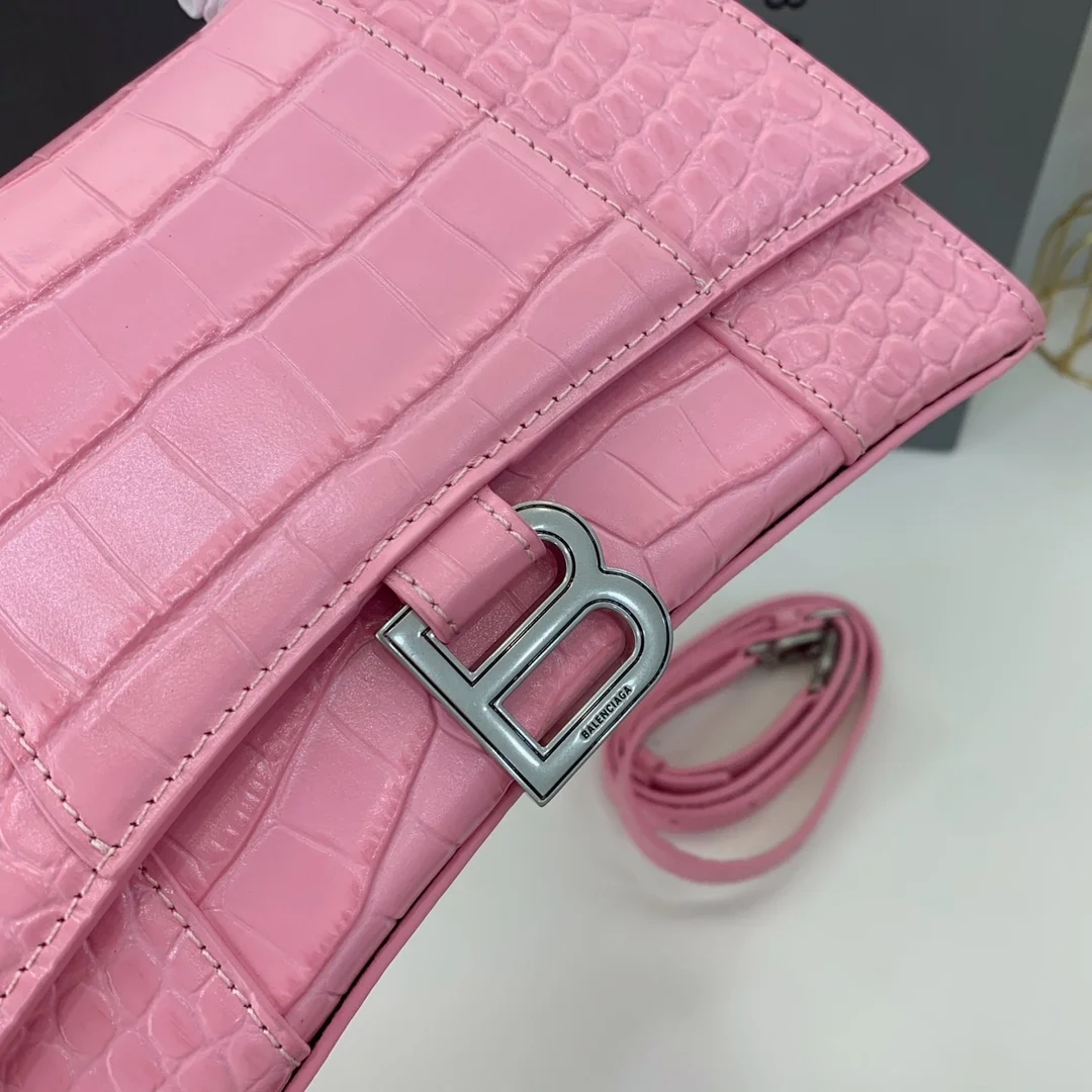 아워글래스 스몰 크로스백 핑크 상세