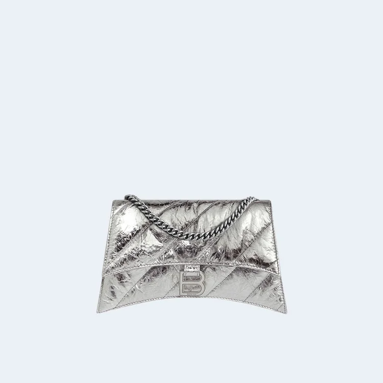 크러쉬 메탈라이즈 퀄트 체인백 상세