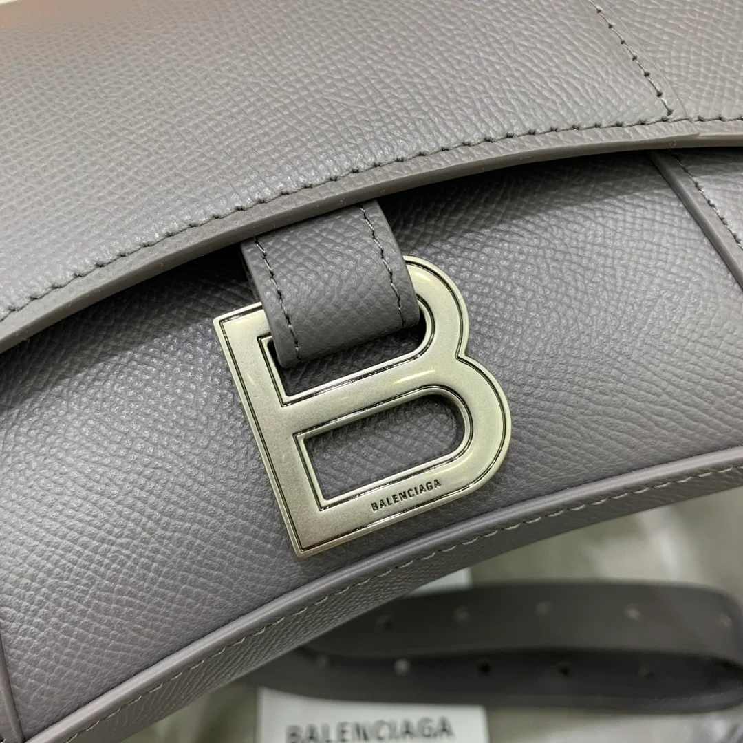 XXS 다운타운 크로스백 상세